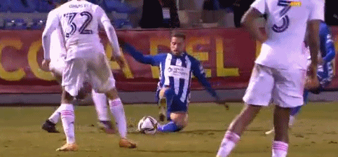 《战锤40K：星际战士2》发布热补丁 调整武器平衡修复PVP问题